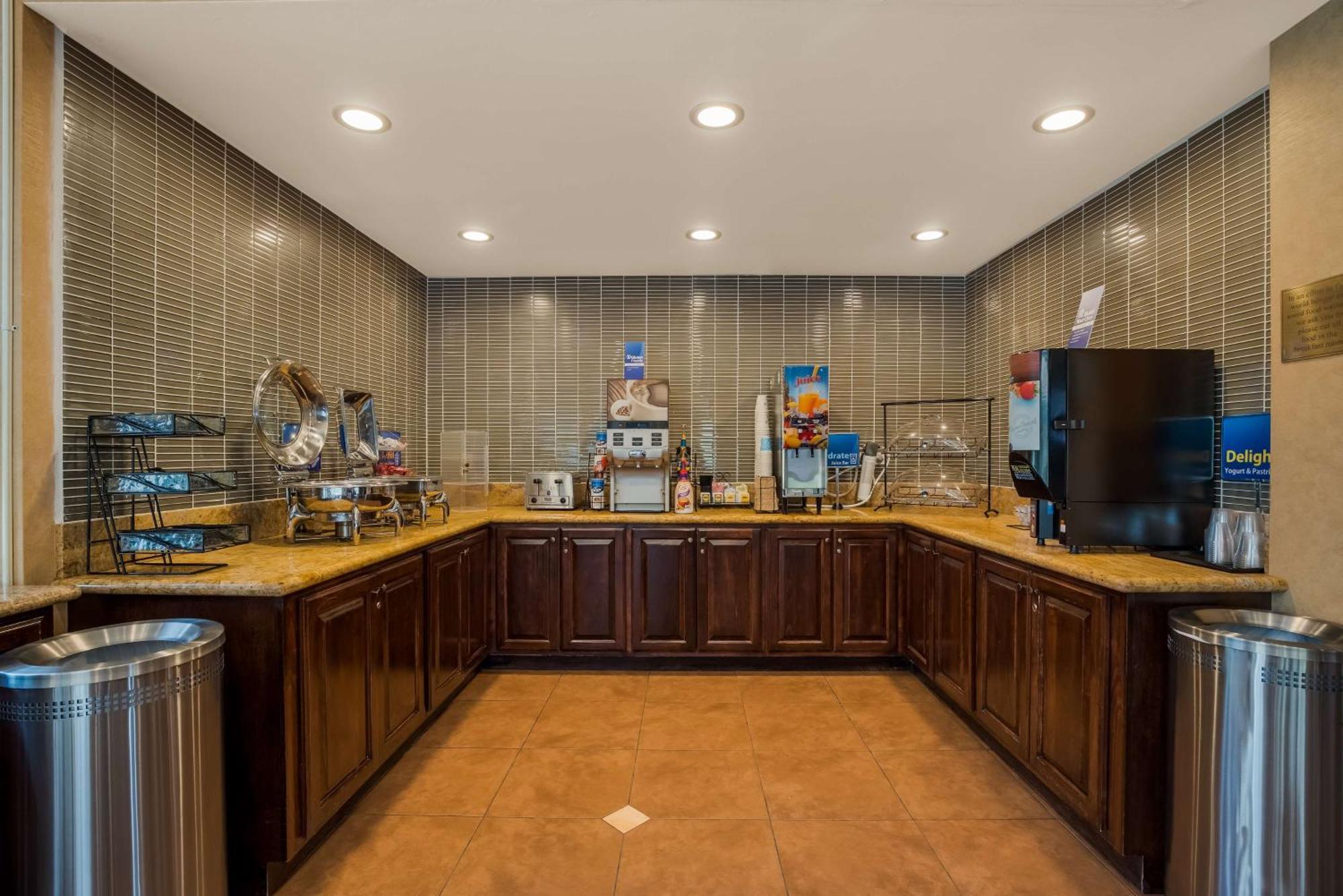 Best Western Diamond Bar Hotel & Suites Εξωτερικό φωτογραφία